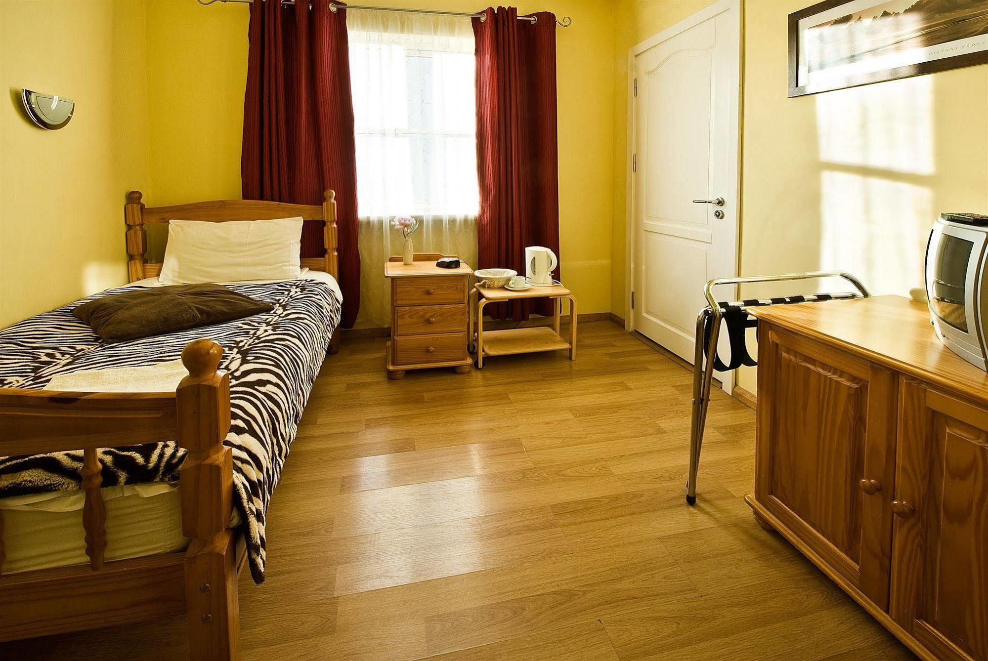 Stansted Airport Lodge Takeley المظهر الخارجي الصورة
