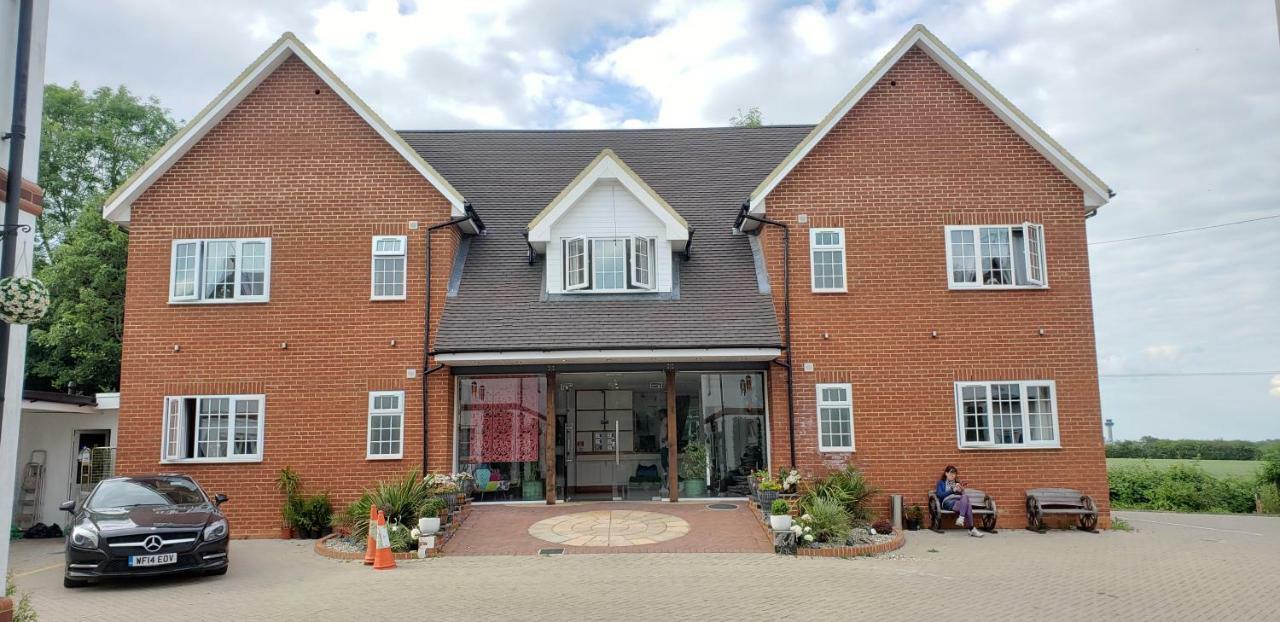Stansted Airport Lodge Takeley المظهر الخارجي الصورة